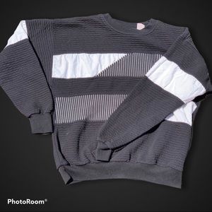 Vintage women’s crewneck